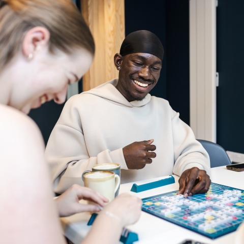 Copyright: Helen Yates Photography.CRM team and Web Team Use only.