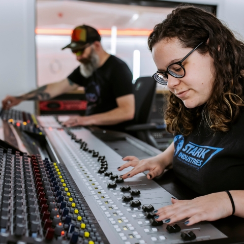 Freya Stafford and Samuel Prouse - CCIXR facility