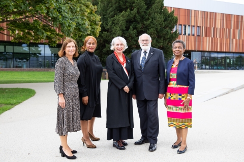 Attendee group photograph in front of Ravelin Sport Centre -
Alumni Weekend