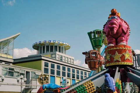 Side of Clarence Pier with a fairground ride