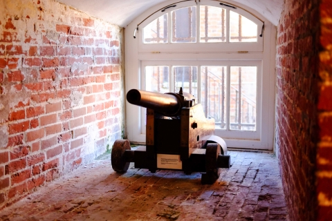 Historical cannon in Portsmouth