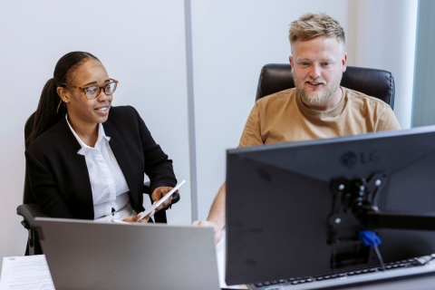 ** To only be used in relation to SEKE/Innovation Connect for Amy Doyle, Courtney Elkins, Leah Lewis, Lynda Povey, Carley Elkins, Eilish Gorse and Jaimes Harrington. **
- 15/06/2022.SEKE - University of Portsmouth ..All Rights Reserved - Helen Yates- T: +44 (0)7790805960.Local copyright law applies to all print & online usage. Fees charged will comply with standard space rates and usage for that country, region or state.