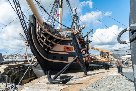 EDITORIAL LICENSE; PLEASE SEE ADDITIONAL ASSET FOR FULL LICENSE TERMS.