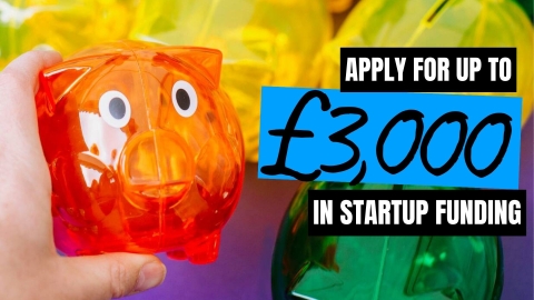 Image of a piggy bank to a heading about Student StartUp funding