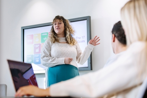 Business Simulation Suite